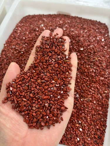 Naturalred jasper crystal